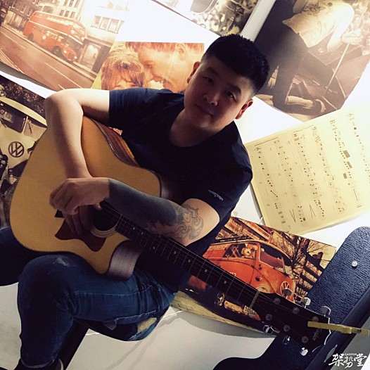 烟嗓民谣:醉放于呢喃细语之中