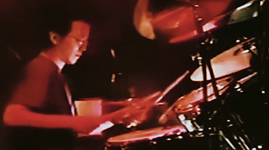 窦唯唯一一次与王菲同台演出Dont Break My Heart视频无水印剪辑版